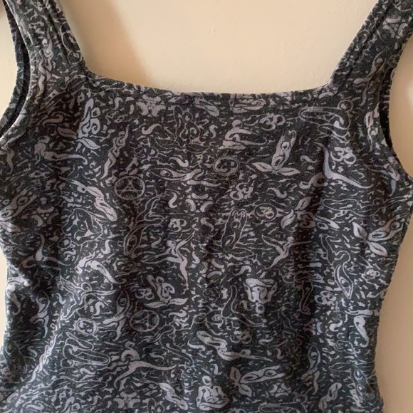 TAPAS WEAR crop top - Picture 3 of 5